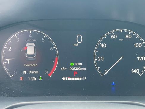 Used 2023 Honda HR-V LX image 18