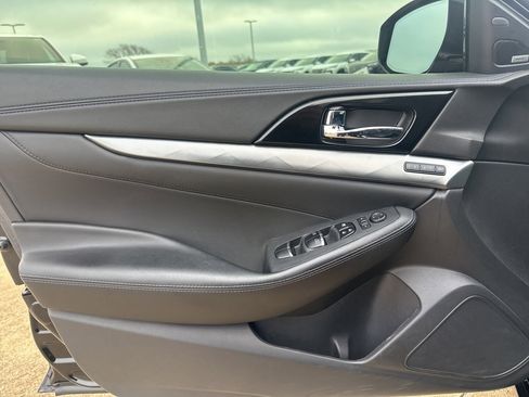 Used 2018 Nissan Maxima SR w/ Midnight Edition image 24