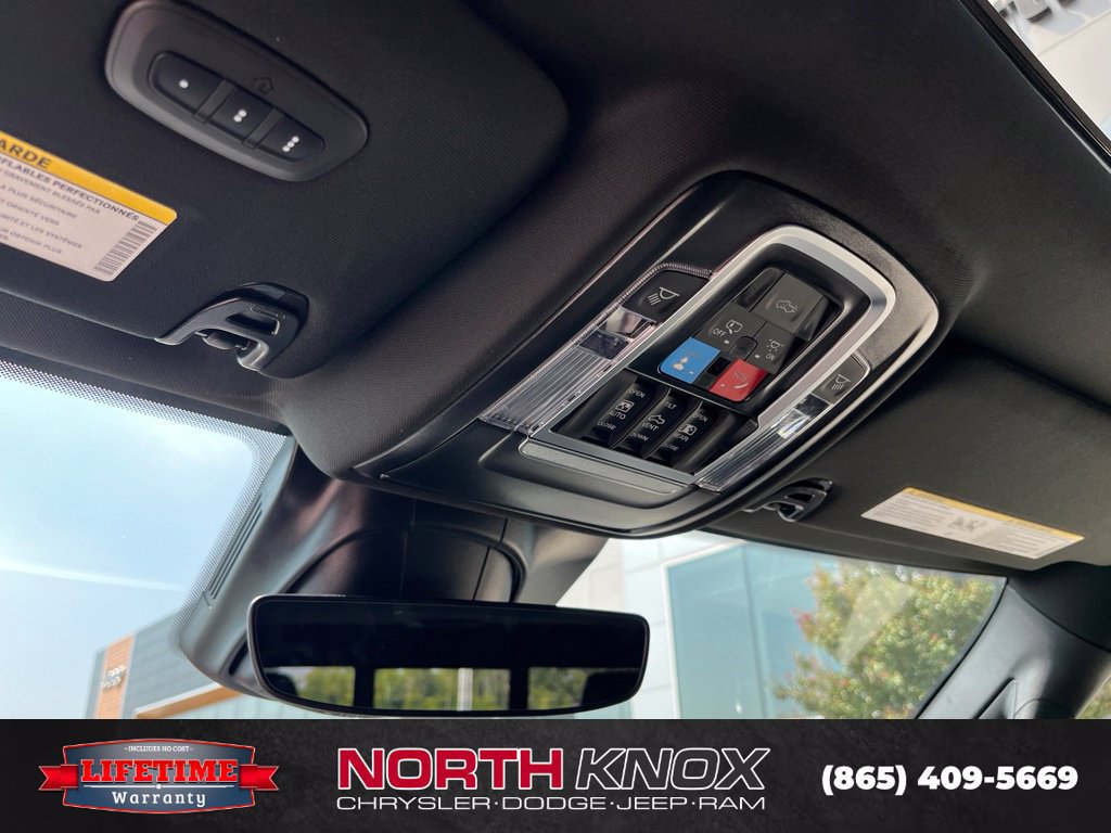 New 2027 RAM 2500 Laramie AWD/4WD image 9