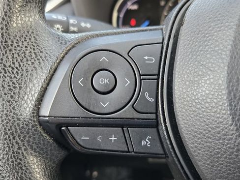 Used 2024 Toyota RAV4 XLE AWD/4WD image 22