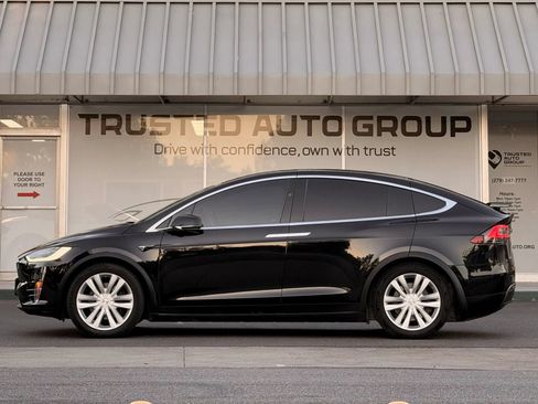 Used 2017 Tesla Model X 100D AWD/4WD image 6