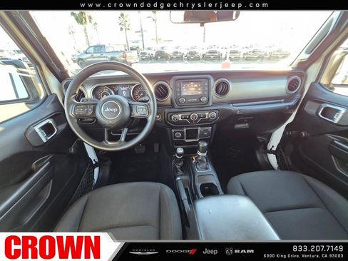 Used 2021 Jeep Gladiator Sport image 16