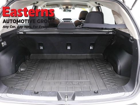 Used 2022 Subaru Crosstrek 2.0i Premium image 9