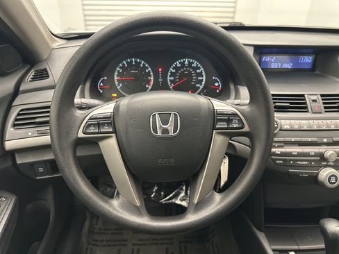 Used 2010 Honda Accord LX image 17