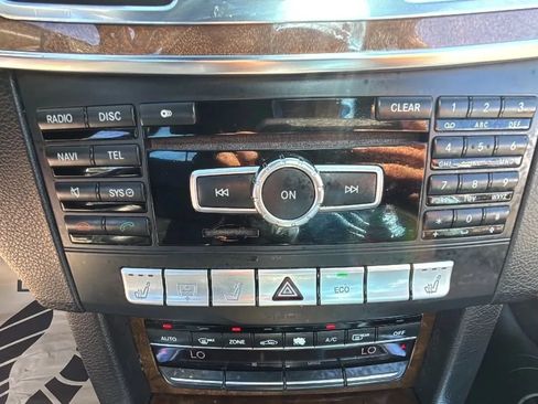 Used 2014 Mercedes-Benz E 350 Sedan image 14