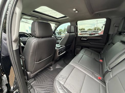 Used 2024 GMC Sierra 1500 Denali w/ Denali Reserve Package AWD/4WD image 24