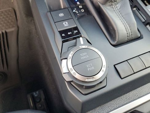 New 2026 Toyota Tacoma SR5 image 18