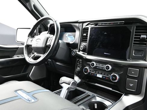 Used 2024 Ford F150 Platinum AWD/4WD image 15