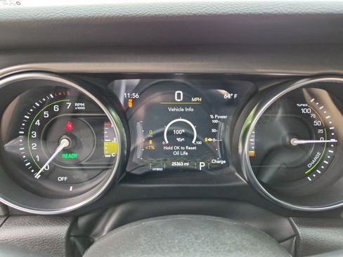 Used 2023 Jeep Wrangler Unlimited w/ Cold Weather Group AWD/4WD image 18