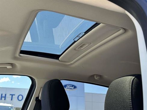 Used 2022 Ford EcoSport SE w/ SE Convenience Package AWD/4WD image 15