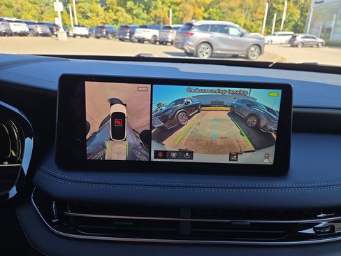 New 2026 INFINITI QX60 Sport image 12