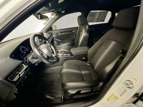 Used 2022 Honda Civic Sport image 14