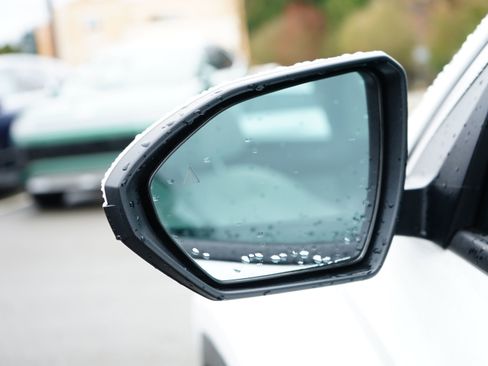 Used 2025 Hyundai Tucson SE image 27