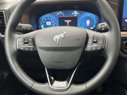 Used 2025 Ford Bronco Sport Outer Banks w/ Outer Banks Tech Package+ image 16