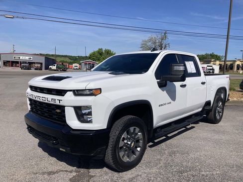 Used 2023 Chevrolet Silverado 2500 Custom w/ Custom Value Package AWD/4WD image 8