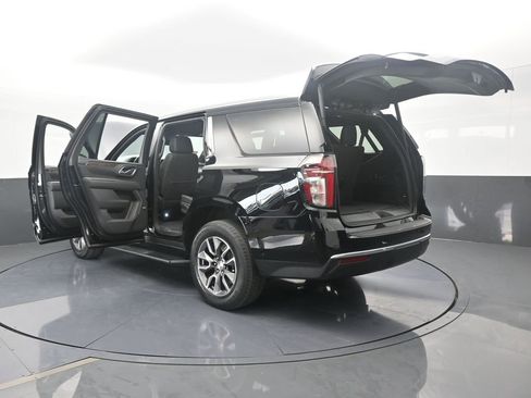 Used 2022 Chevrolet Tahoe LT w/ Luxury Package image 86