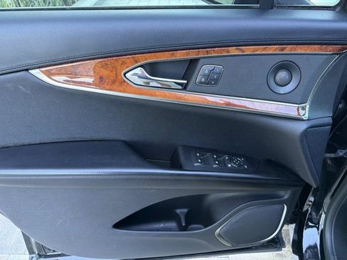 Used 2019 Lincoln Nautilus Reserve FWD image 8