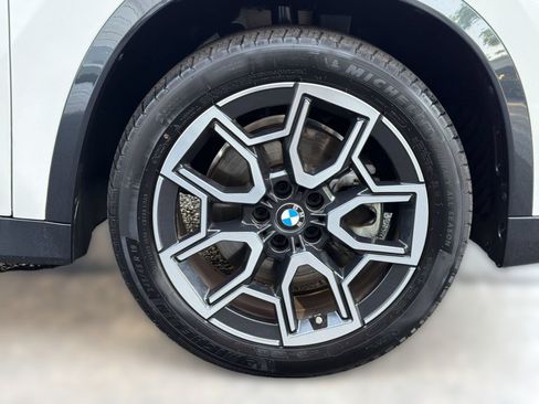 Used 2026 BMW X1 xDrive28i AWD/4WD image 13