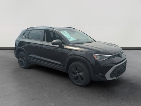 New 2025 Volkswagen Taos S image 7