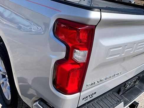 Used 2020 Chevrolet Silverado 1500 Custom w/ Custom Value Package image 24