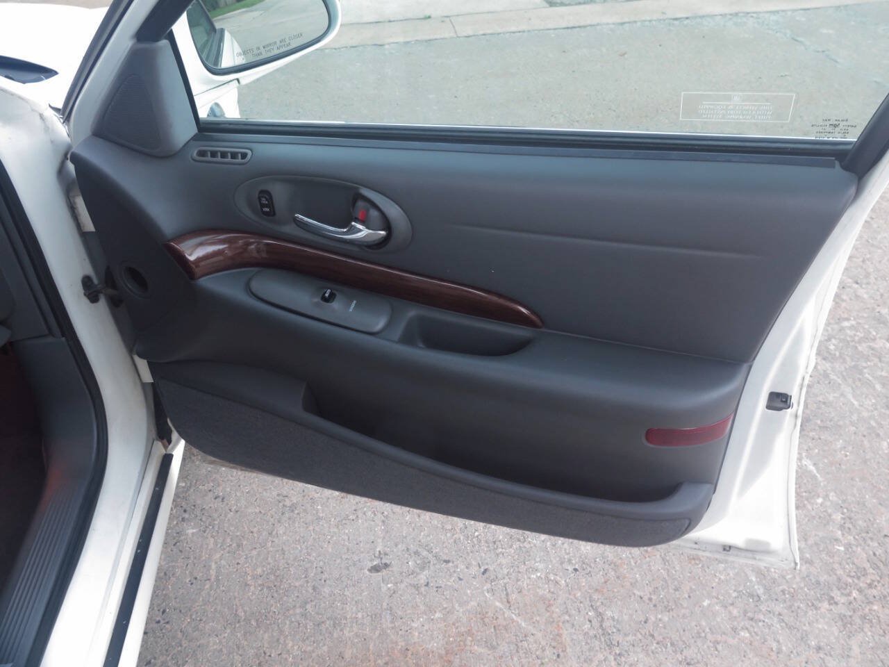 Used 2005 Buick Le Sabre Custom FWD image 21