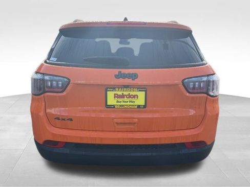 New 2026 Jeep Compass Latitude image 7