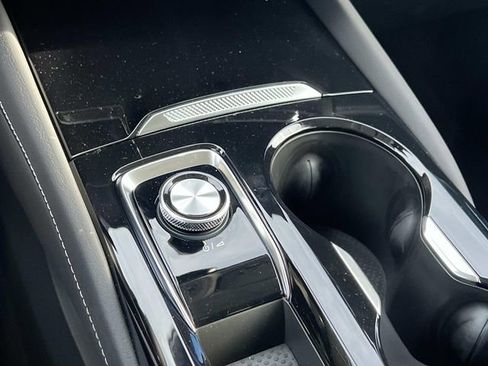 New 2025 Buick Envision Sport Touring image 24