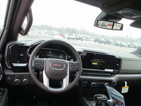 New 2026 GMC Sierra 1500 SLT w/ SLT Premium Plus Package image 15