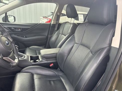 Used 2022 Subaru Outback Limited image 6