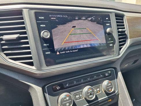 Used 2019 Volkswagen Atlas SE w/ Towing Package FWD image 19