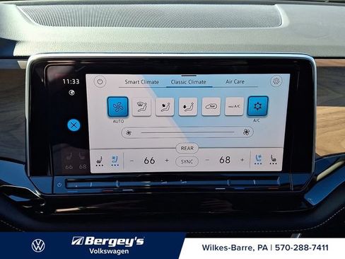 Certified 2025 Volkswagen Atlas SE AWD/4WD image 20
