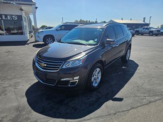 Used 2014 Chevrolet Traverse LT image 1