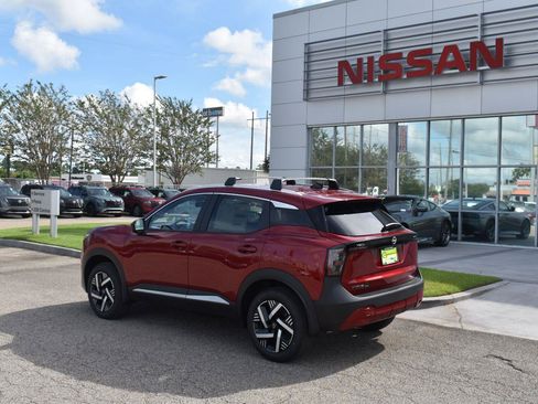 New 2027 Nissan Kicks SV FWD image 5