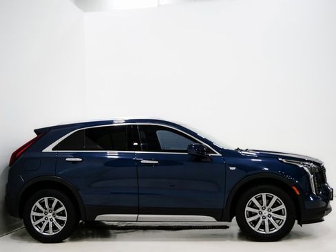 Used 2019 Cadillac XT4 Premium Luxury image 5