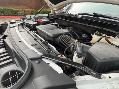 Used 2022 Chevrolet Tahoe RST w/ Luxury Package image 18