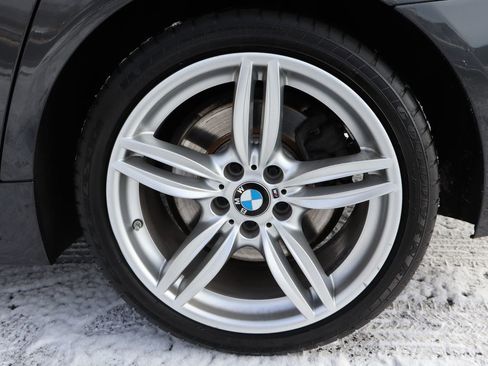 Used 2013 BMW 550i xDrive Sedan image 43