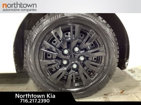 Certified 2018 Kia Rio S image 23