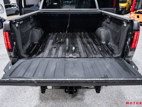 Used 2011 GMC Sierra 3500 Denali image 31