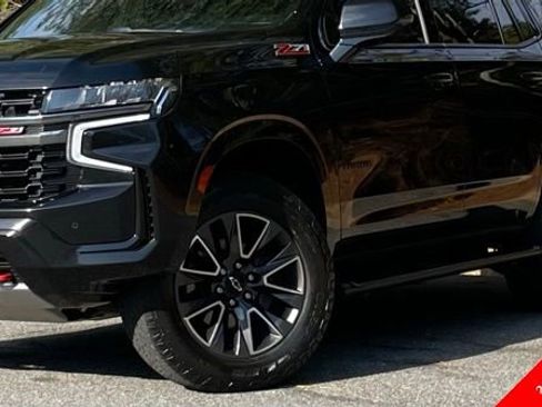 Used 2021 Chevrolet Tahoe Z71 w/ Luxury Package AWD/4WD image 2