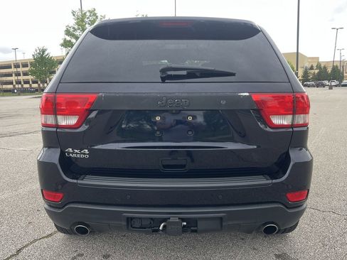 Used 2011 Jeep Grand Cherokee Laredo image 4