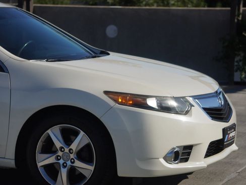Used 2011 Acura TSX Sedan image 39