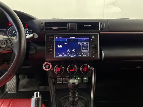 Certified 2022 Toyota GR86 w/ ALL Weather Mat Package (TMS) image 15