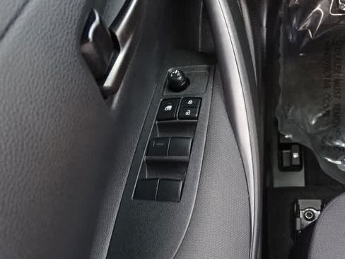 Used 2026 Toyota Corolla LE FWD image 38