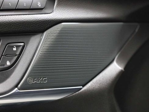 Used 2022 Cadillac CT4 V Blackwing w/ Carbon Fiber 1 Package RWD image 17