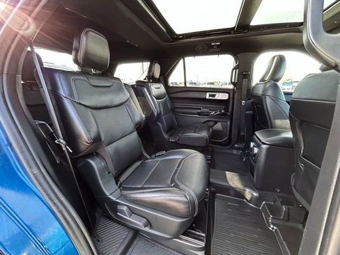 Used 2021 Ford Explorer ST w/ Equipment Group 401A AWD/4WD image 45