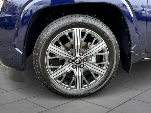 Certified 2025 Toyota Sequoia Capstone image 10