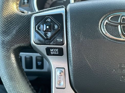 Used 2015 Toyota Tacoma 4x4 Access Cab V6 image 24