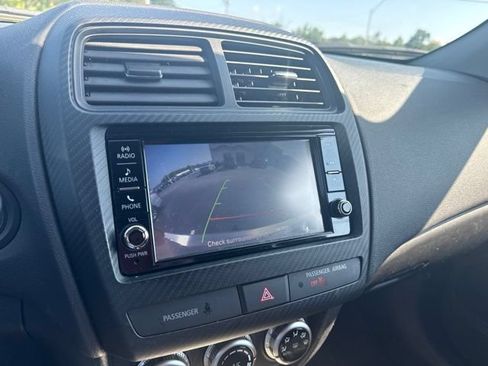 Used 2024 Mitsubishi Outlander Sport ES AWD/4WD image 24
