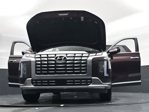 Used 2025 Hyundai Palisade Calligraphy image 22