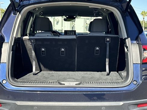 Certified 2024 Honda Pilot EX-L image 32